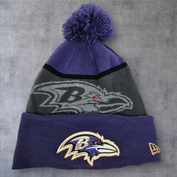 New Era Baltimore Ravens Beanie Hat with Pom‎ Pom Unisex Adult L56 - Picture 1 of 8